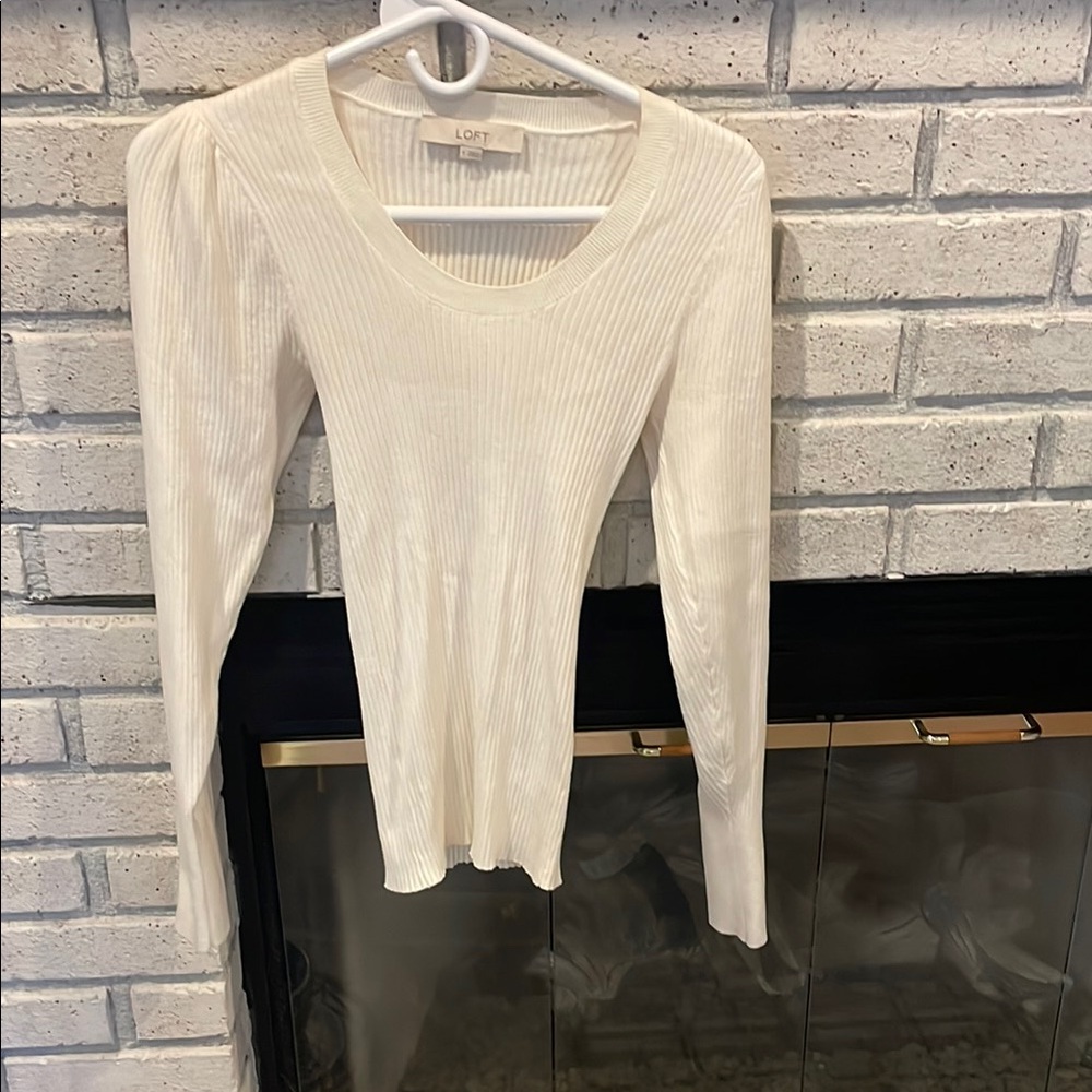 LOFT Women's White Ribbed Top
